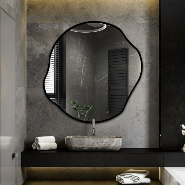 Oglindă în formă organică într-o ramă - CIRCON IN A FRAME