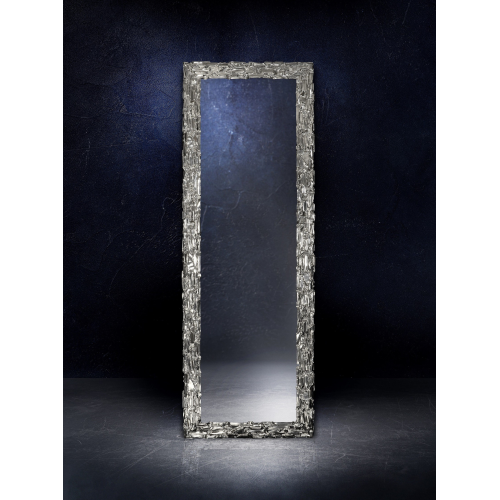 Oglindă de perete de lux cu ramă argintie bogat decorată - 9003002