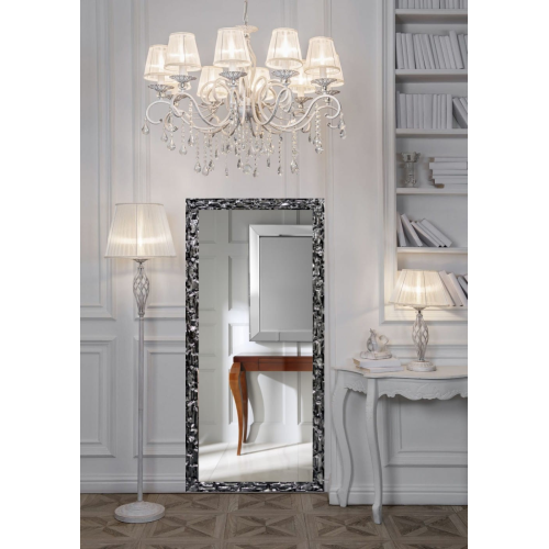 Oglindă de perete de lux cu ramă argintie bogat decorată - 9003002