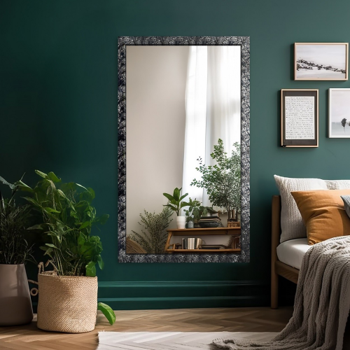 Oglindă în ramă lată din lemn argintiu – 9502001