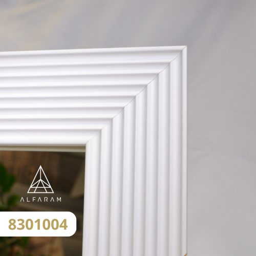 Oglindă în ramă de lemn – 8301 – culoarea ramei la alegere