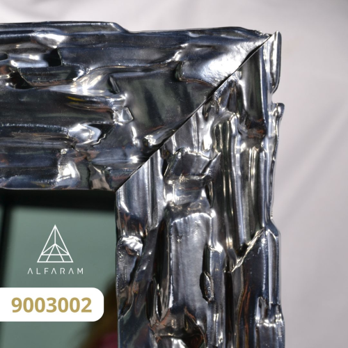 Oglindă de perete elegantă, cu ramă argintie și suprafață de oglindă antichizată – CLAUDE SILVER