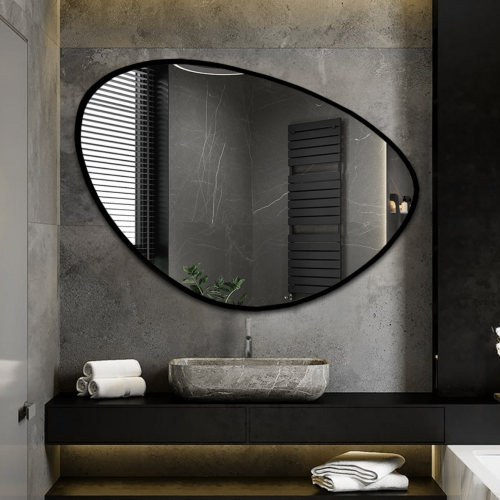 Oglindă de formă neregulată într-o ramă - OBSYDIAN ÎN CADRU