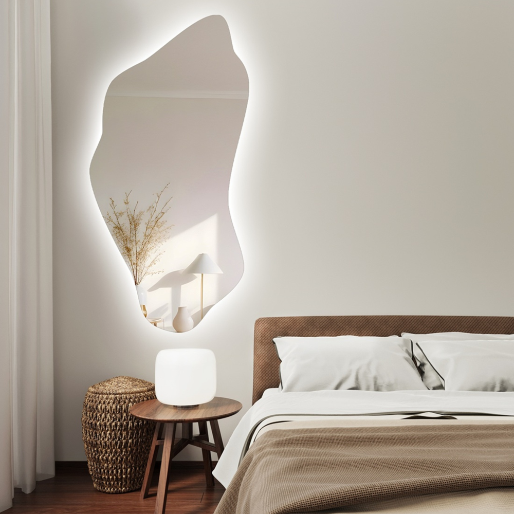 Oglindă cu formă neregulată și iluminare din spate - PIENA LED