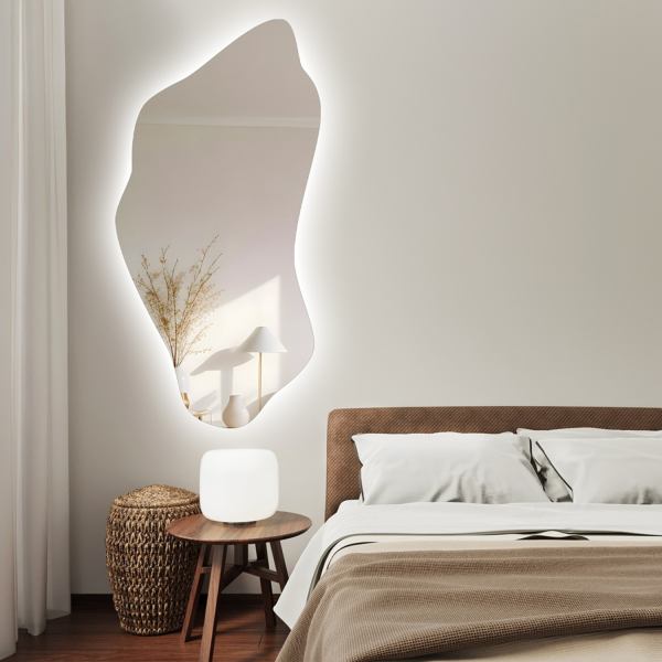 Oglindă cu formă neregulată și iluminare din spate - PIENA LED