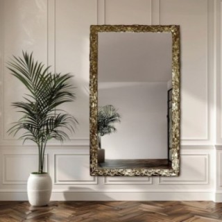Oglindă de perete de lux cu ramă aurie bogat decorată - 9003001