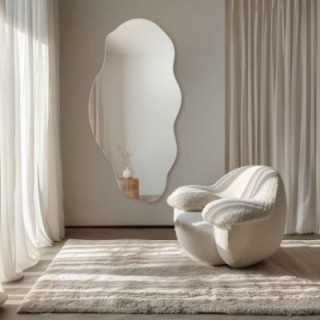Oglindă decorativă cu o formă organică - LOLIT