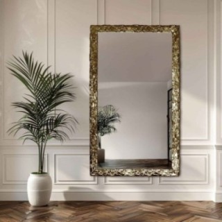 Oglindă de perete de lux cu ramă aurie bogat decorată - 9003001