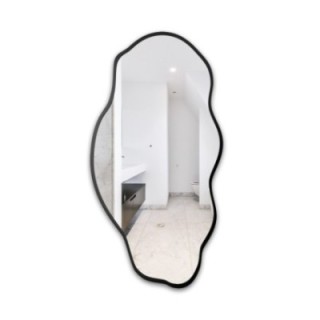 Oglindă în formă organică într-o ramă - LOLIT ÎN CADRU