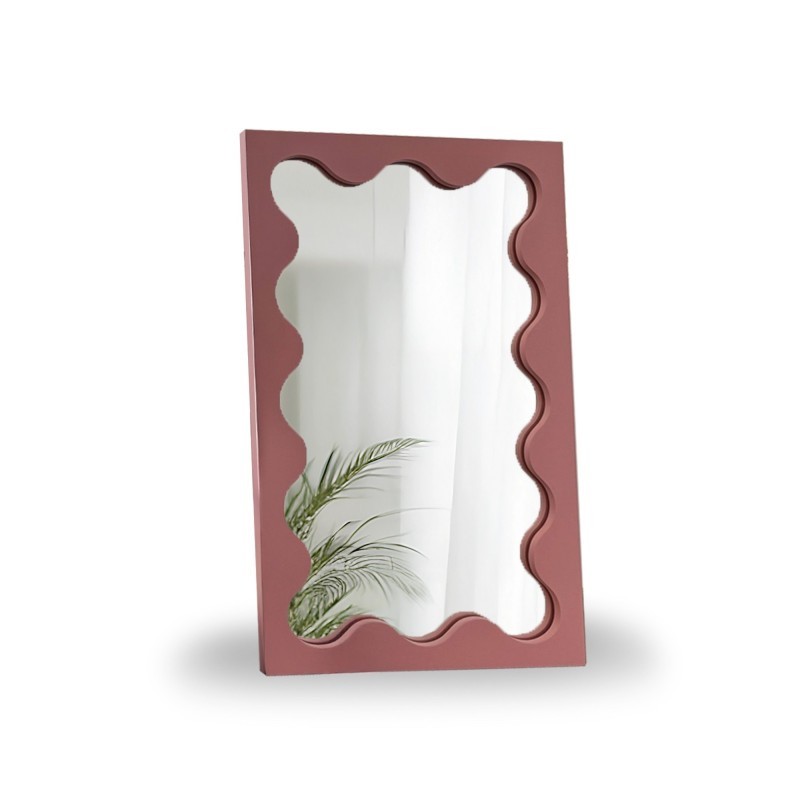 Oglindă cosmetică în ramă roz din MDF - BLOBS PRISM PETITE