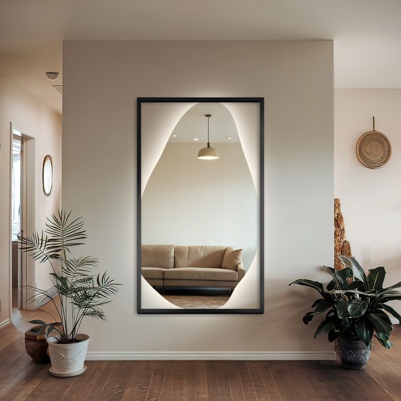 Oglindă organică în cadru MDF negru cu iluminare - HUBERTUS LED
