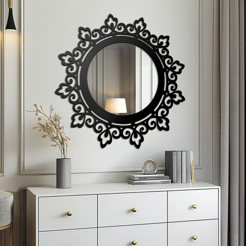 Oglindă decorativă în ramă traforată LARA