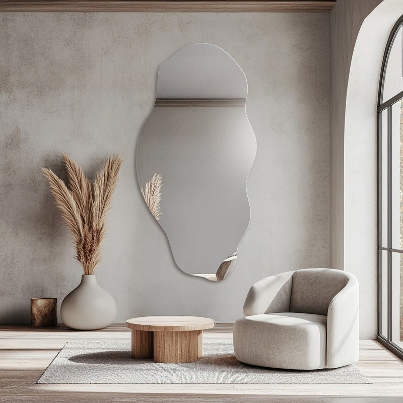Oglindă decorativă cu o formă organică - LOLIT