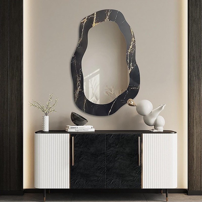 Oglindă neregulată pe marmură negru-auriu – MARBLE NOCTO