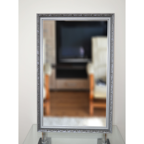 Oglindă în ramă argintie ornamentată - 8001001