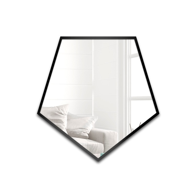 Oglindă de formă geometrică în ramă – PENTA ÎN CADRU