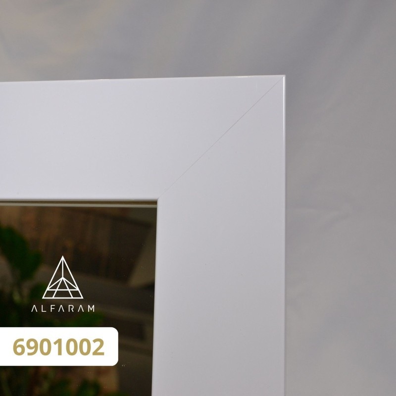 Oglindă cu ramă din lemn – 6901 – culoarea ramei la alegere