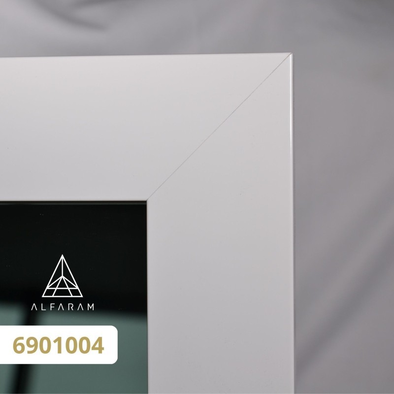 Oglindă cu ramă din lemn – 6901 – culoarea ramei la alegere