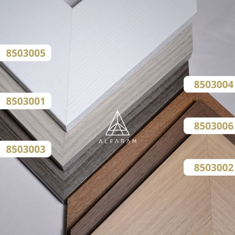 Oglindă în ramă de lemn – 8503 – culoarea ramei la alegere